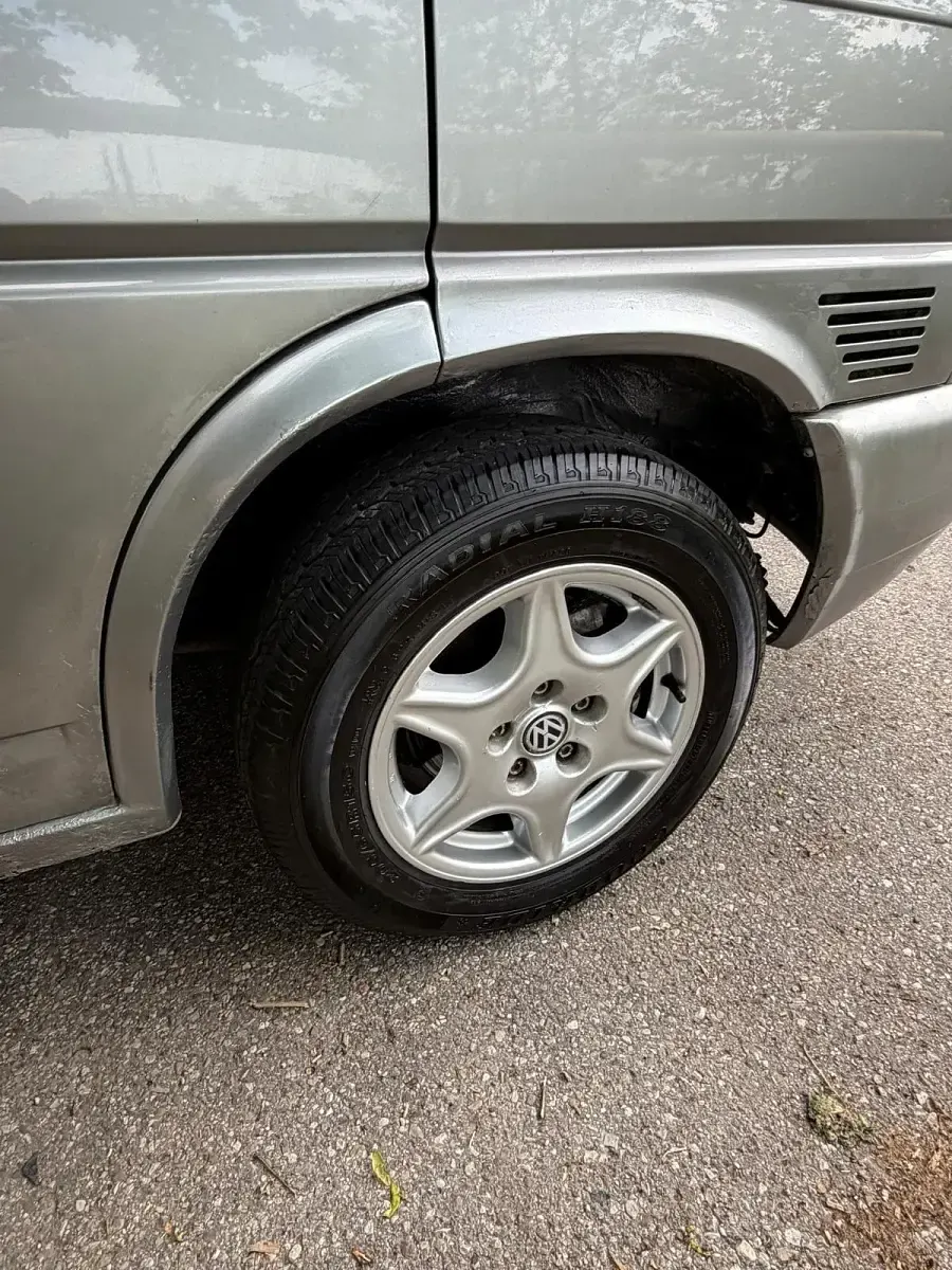 Gebraucht VW T4 102 PS (75 kW) 1999 Silber Van