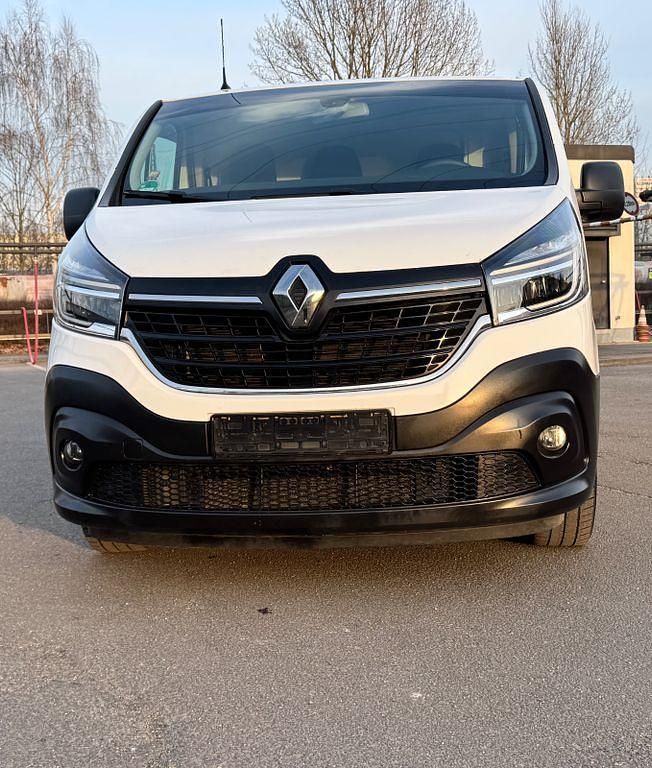 Gebraucht Renault Trafic 145 PS (106 kW) 2020 Weiß Van / Kleinbus