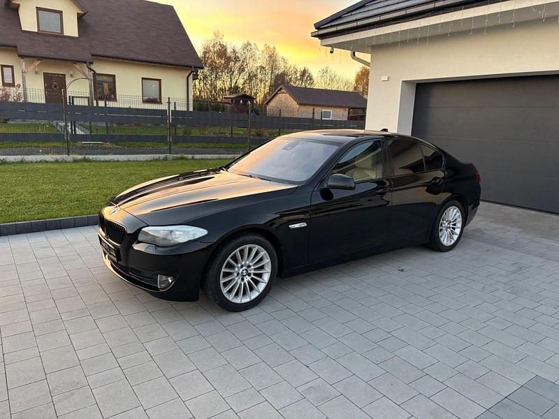 Second-hand BMW 528 258 CP (189 kW) 2010 Negru Berlinǎ