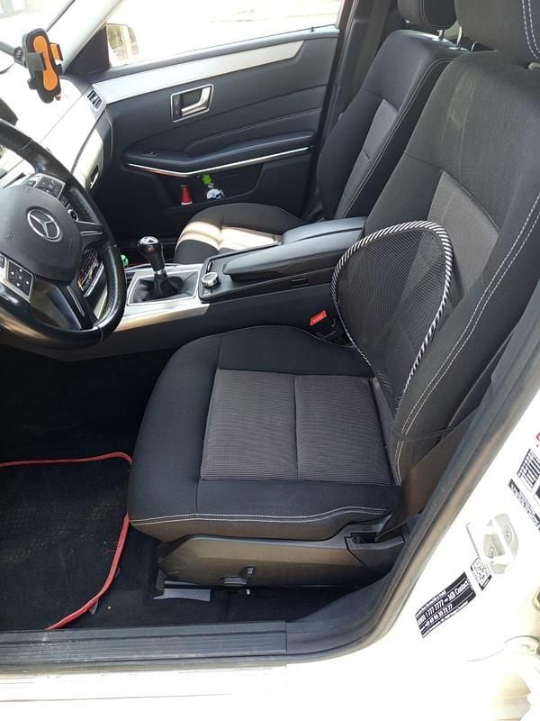 Gebraucht Mercedes E220 170 PS (125 kW) 2015 Weiß Limousine