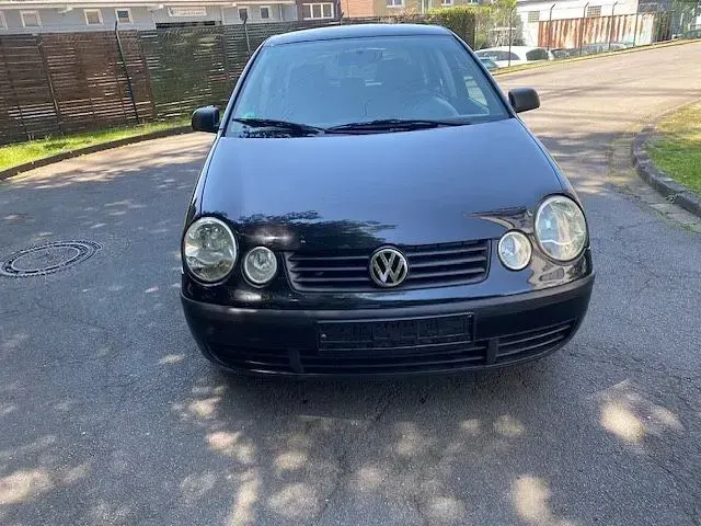 Gebraucht VW Polo Basis 54 PS (39 kW) 2005 Schwarz Kleinwagen