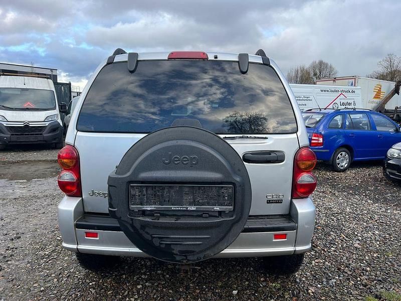 Gebraucht Jeep Cherokee Limited 150 PS (110 kW) 2004 Silber SUV