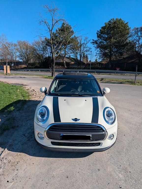 Second-hand Mini ONE 102 CP (75 kW) 2016 Alb Hatchback