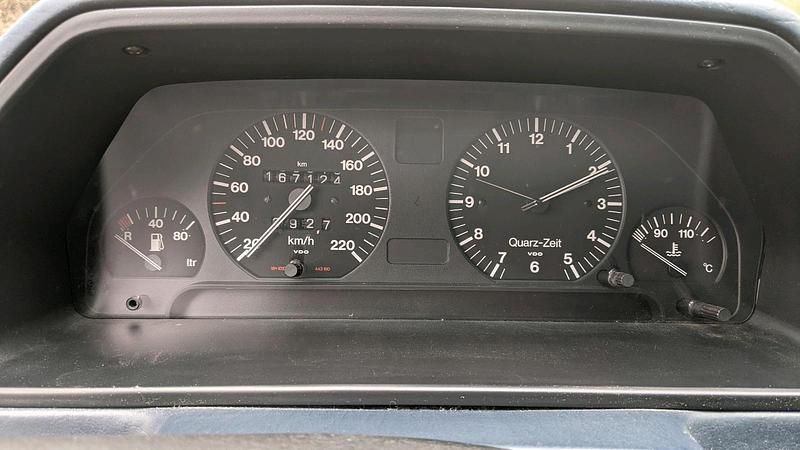 Gebraucht Audi 100 115 PS (84 kW) 1986 Silber Limousine