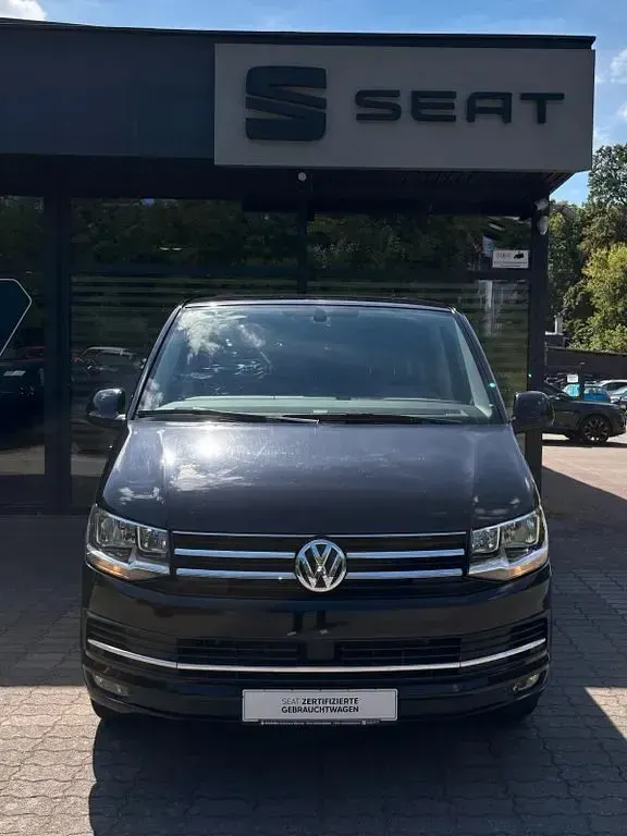 Gebraucht VW Multivan Comfortline 150 PS (110 kW) 2017 Schwarz Van / Kleinbus