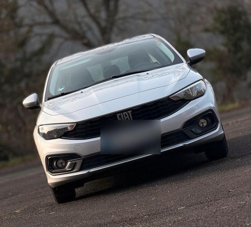 Gebraucht Fiat Tipo 95 PS (69 kW) 2021 Silber Limousine