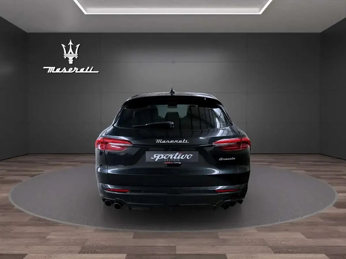 Gebraucht Maserati Grecale 330 PS (242 kW) 2024 Schwarz SUV