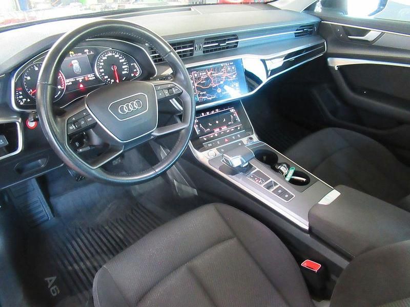 Gebraucht Audi A6 Basis 163 PS (119 kW) 2019 Blau Kombi