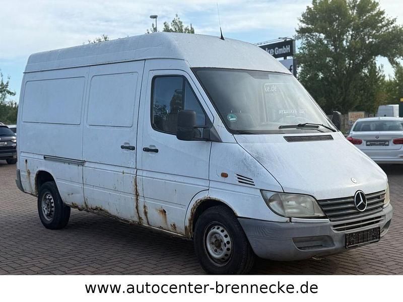 Weiß Gebraucht 2001 Mercedes Sprinter Van | 2.950 € (Superpreis) - Bild 1/4