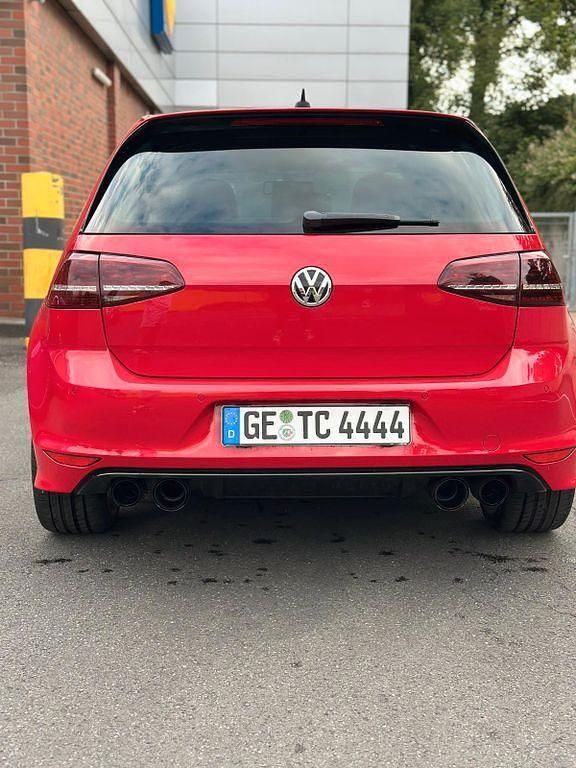 Gebraucht VW Golf VII R 300 PS (220 kW) 2014 Rot Limousine