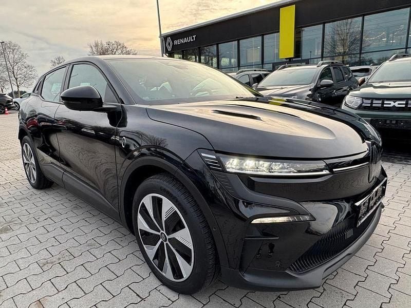Schwarz Gebraucht 2022 Renault Megane E-Tech Limousine | 21.490 € (Superpreis) - Bild 1/4