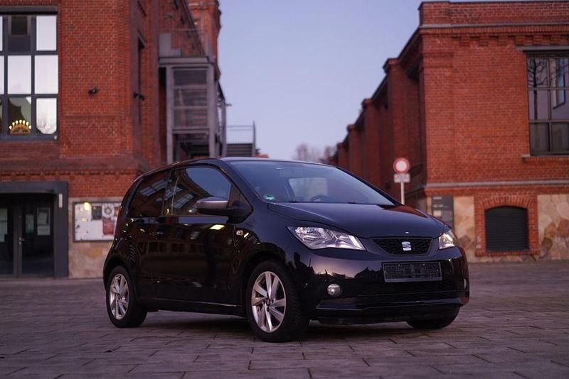 Schwarz Gebraucht 2012 Seat Mii Kleinwagen | 4.700 € (Fairer Preis) - Bild 1/4
