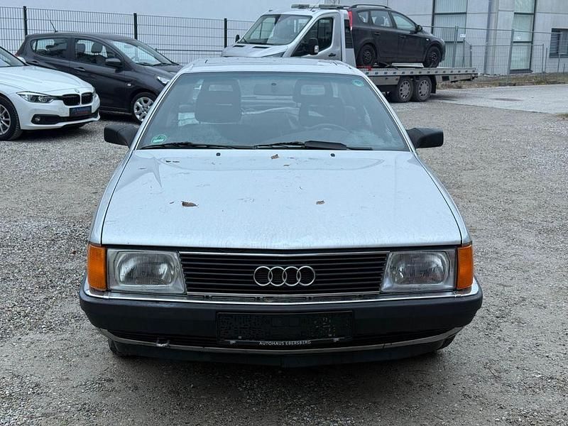 Gebraucht Audi 100 133 PS (97 kW) 1990 Silber Limousine