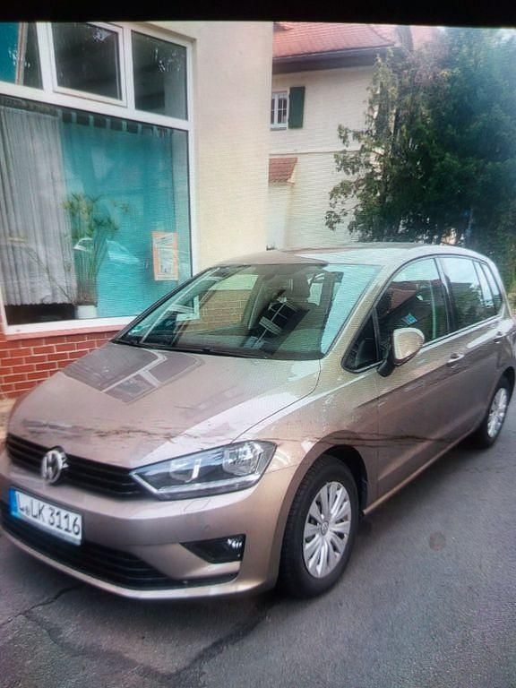 Gold Gebraucht 2015 VW ID.4 SUV | 11.000 € (Etwas zu teuer) - Bild 1/1