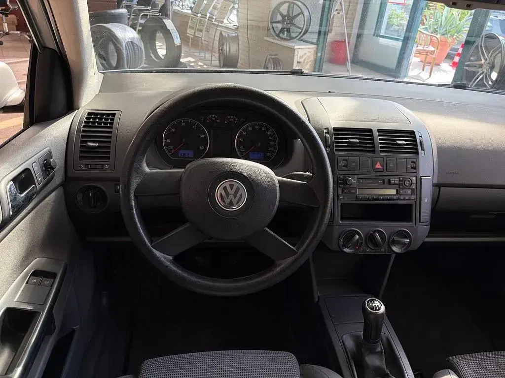 Gebraucht VW Polo Highline 64 PS (47 kW) 2003 Reflexsilber metallic Kleinwagen