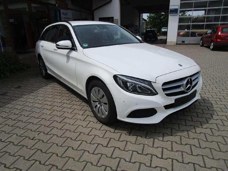 Polarweiss unilack Gebraucht 2018 Mercedes C200 Kombi | 13.900 € (Fairer Preis) - Bild 1/3