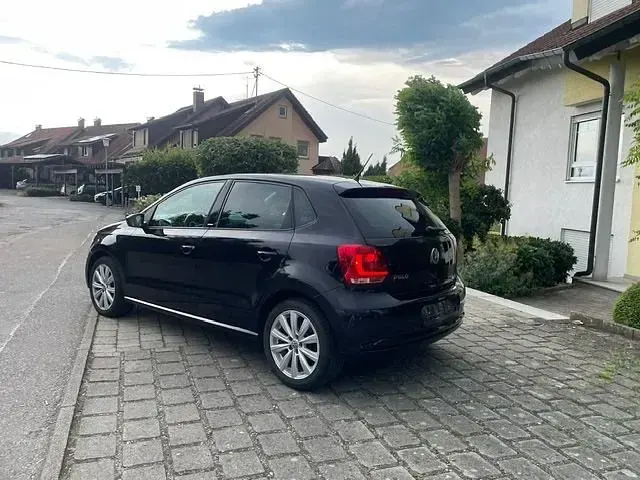 Gebraucht VW Polo Black Edition 60 PS (44 kW) 2012 Schwarz Kleinwagen