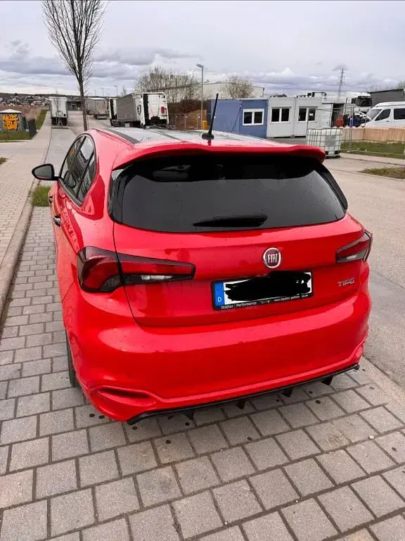 Gebraucht Fiat Tipo S 120 PS (88 kW) 2020 Rot Limousine