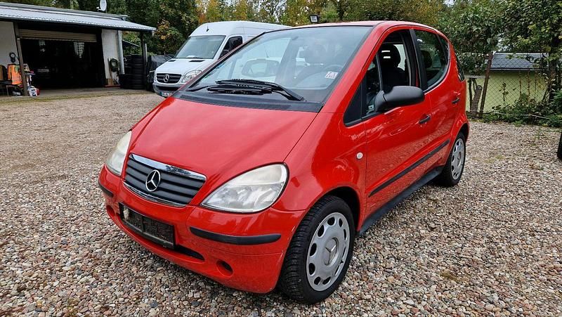 Rot Gebraucht 1999 Mercedes A140 Limousine | 750 € (Fairer Preis) - Bild 1/4