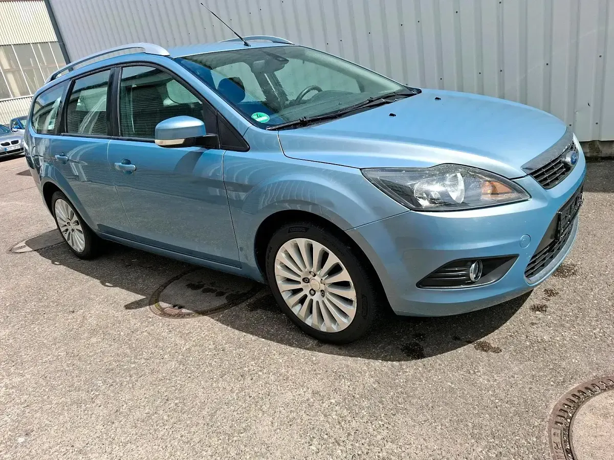 Używany Ford Focus Titanium 115 KM (84 kW) 2009 Kombi