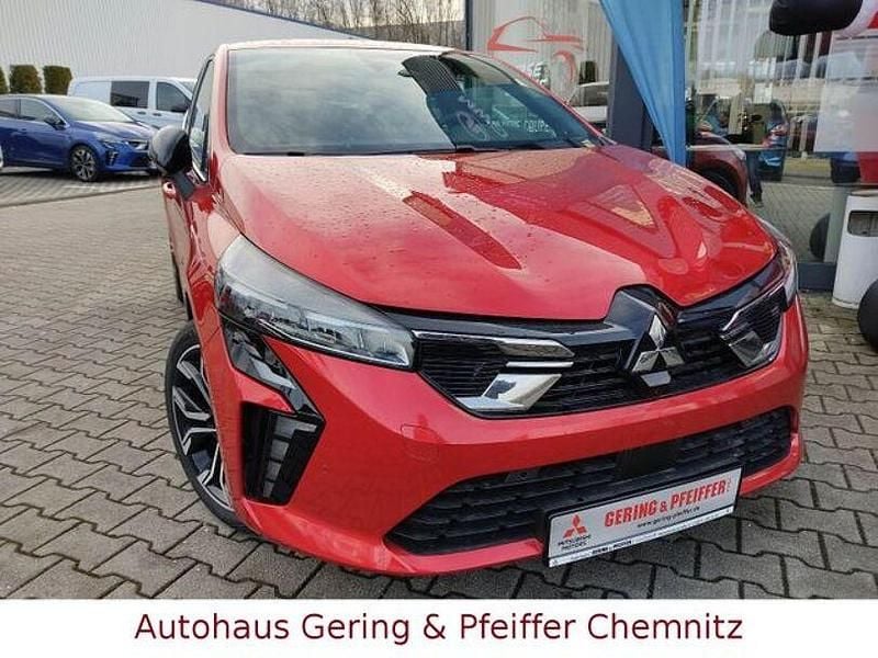 Rot Gebraucht 2024 Mitsubishi Colt Top Limousine | 23.980 € (Teuer) - Bild 1/4