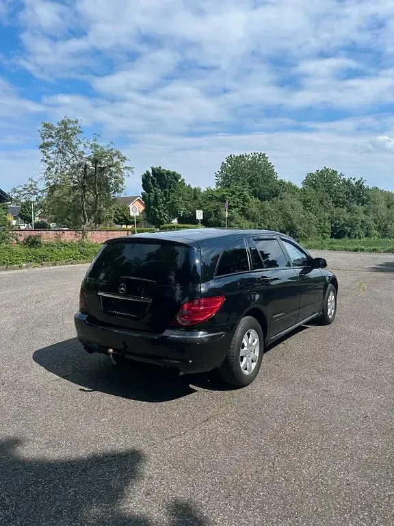 Gebraucht Mercedes R320 224 PS (164 kW) 2007 Schwarz Van / Kleinbus