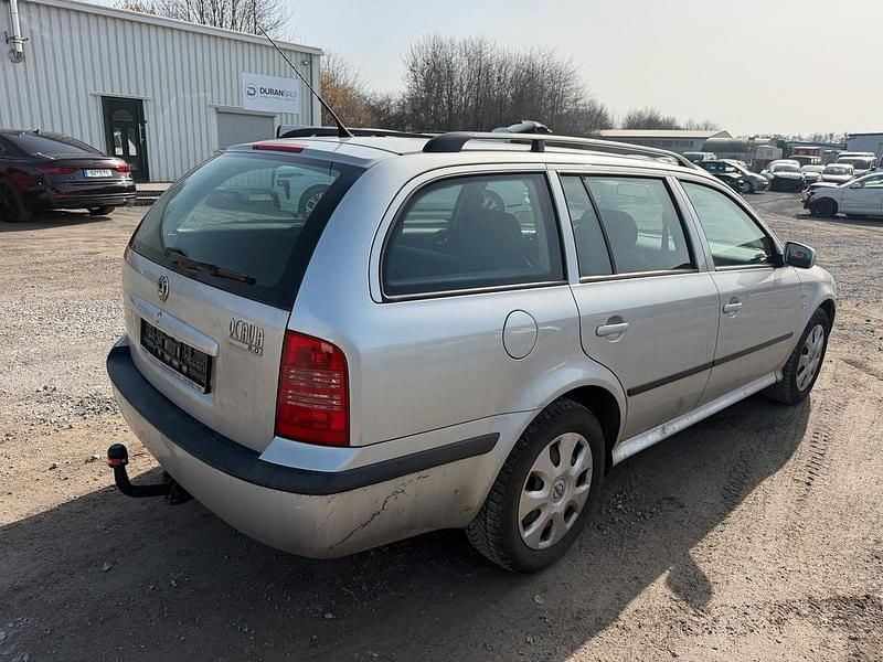 Gebraucht Skoda Octavia 116 PS (85 kW) 2003 Silber Kombi