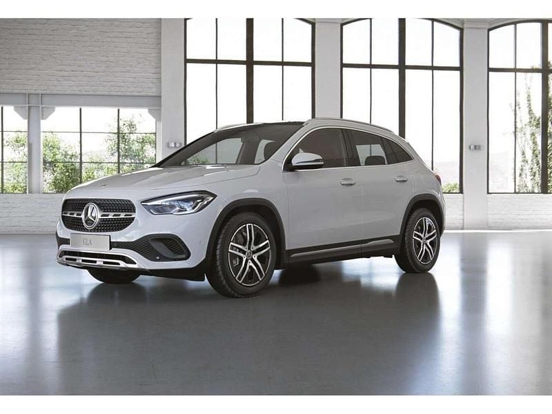 Gebraucht Mercedes GLA250 Progressive 160 PS (117 kW) 2022 Weiß SUV