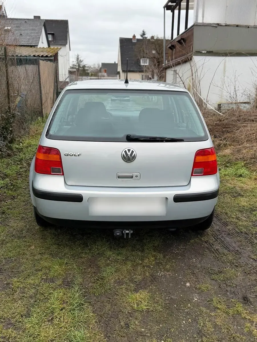 Gebraucht VW Golf IV 1998 Silber Kleinwagen