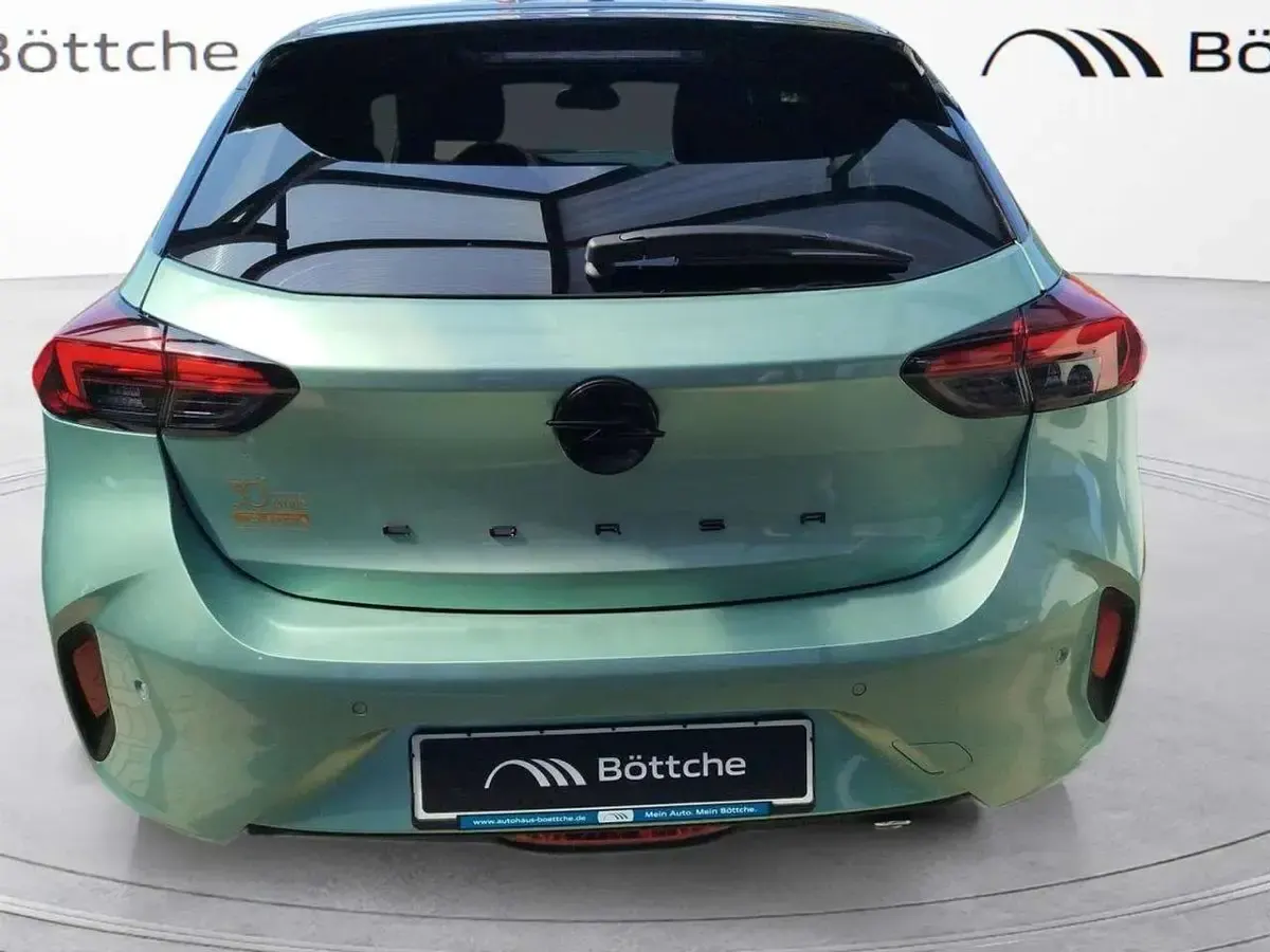 Neu Opel Corsa Edition 101 PS (74 kW) 2026 Lackierung schwarz perla nera/typ aussenverkleidung metalliclackierung Kleinwagen
