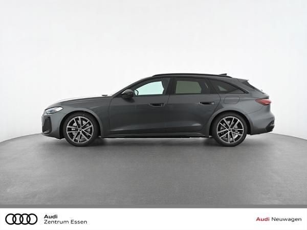 Grau (daytonagrau perleffekt) Gebraucht 2025 Audi A5 Ambiente Coupé | 64.870 € (Superpreis) - Bild 1/4