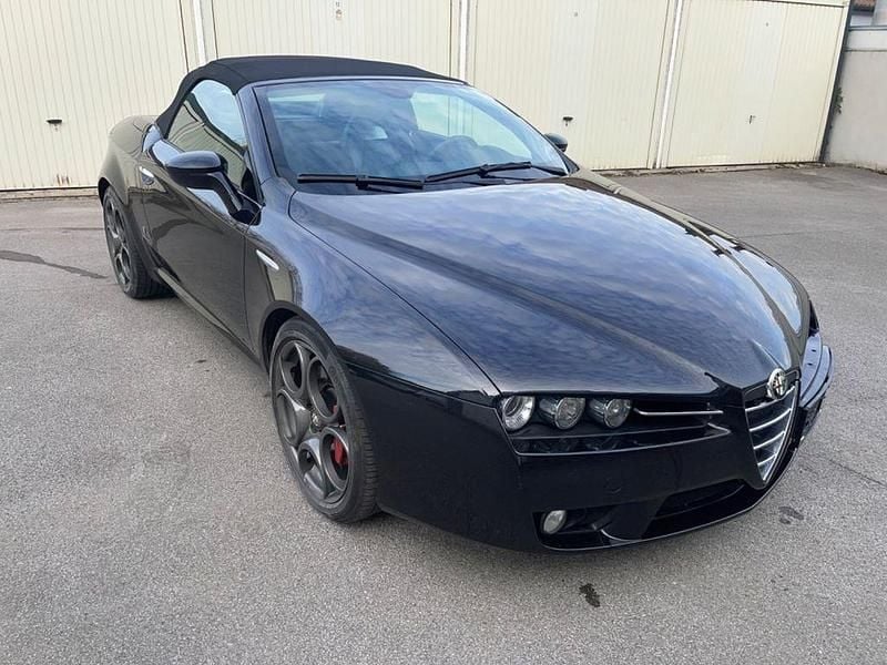 Gebraucht Alfa Romeo Spider 200 PS (147 kW) 2011 Schwarz Cabrio