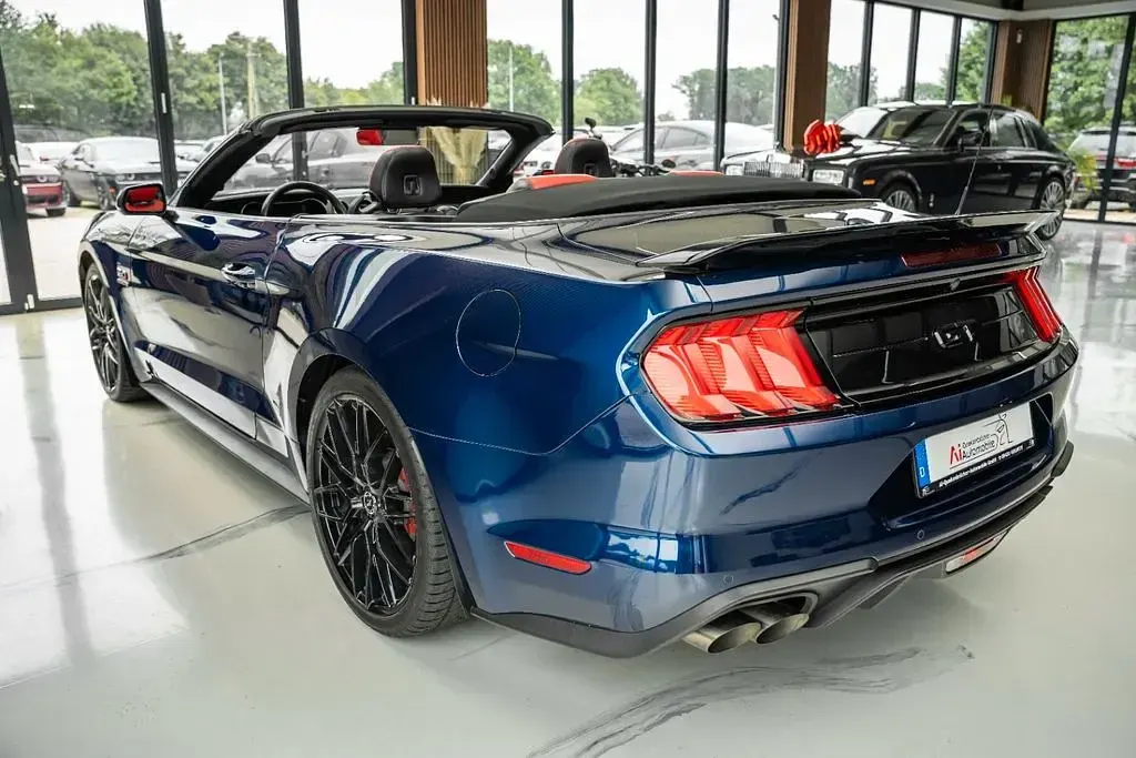 Gebraucht Ford Mustang GT Premium 449 PS (330 kW) 2020 Blau Cabrio