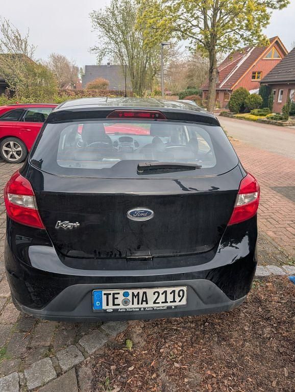 Gebraucht Ford Ka 86 PS (63 kW) 2017 Schwarz Limousine