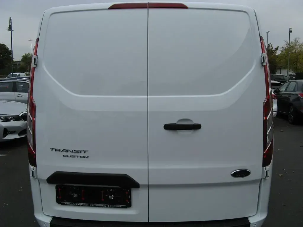 Second-hand Ford Transit Custom 131 CP (96 kW) 2020 Alb Monovolum
