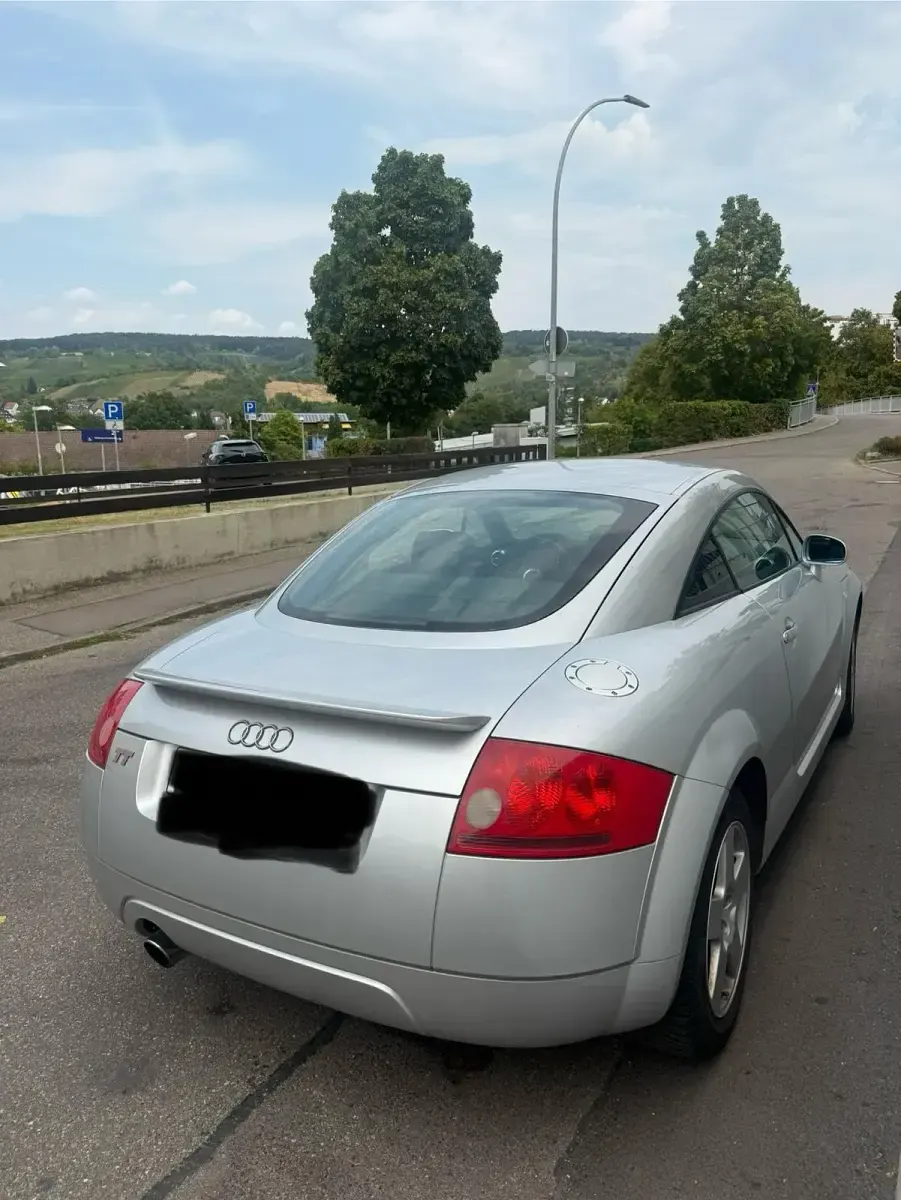 Gebraucht Audi TT 180 PS (132 kW) 2000 Silber Coupé