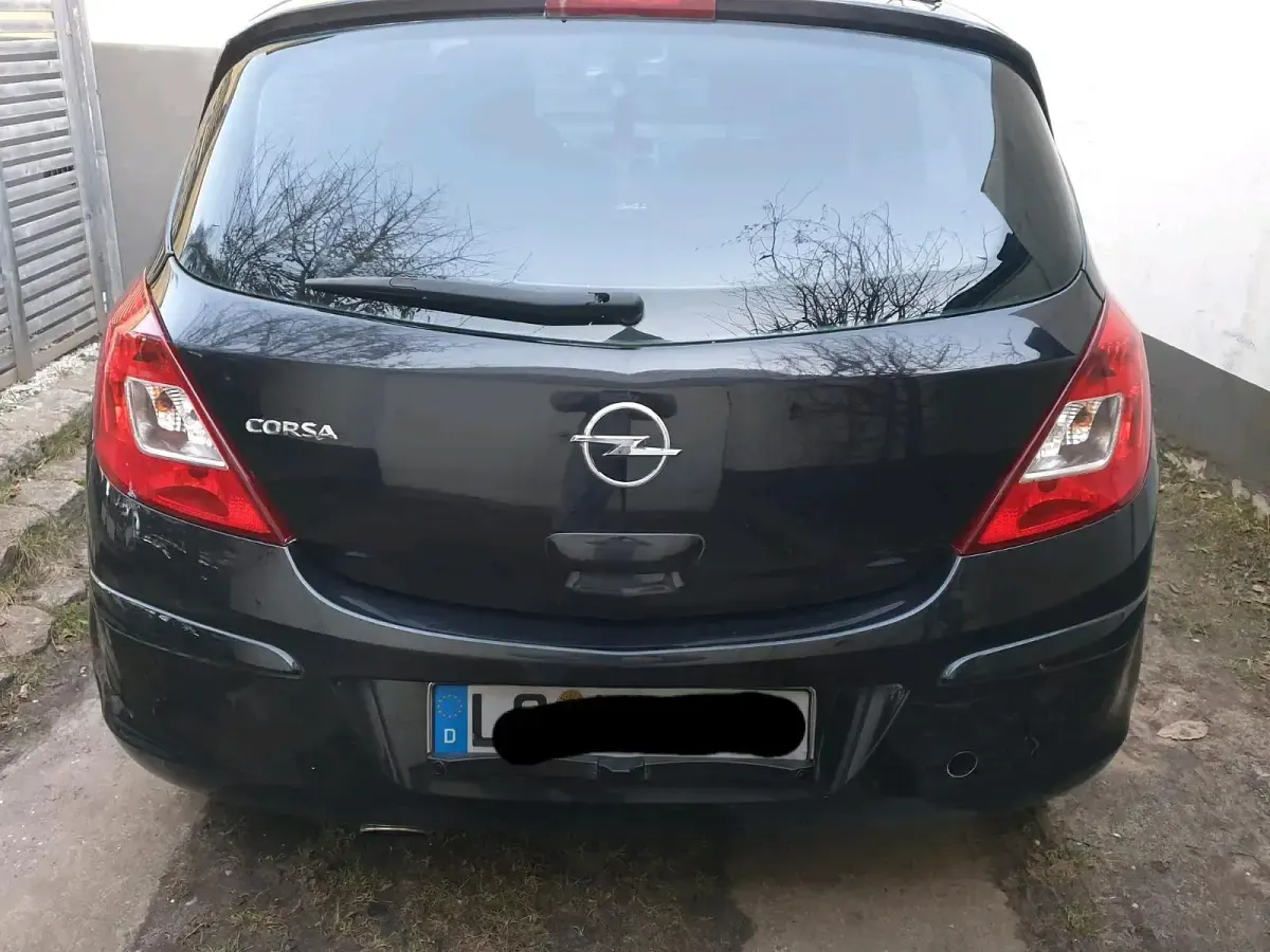 Gebraucht Opel Corsa 86 PS (63 kW) 2012 Schwarz Kleinwagen