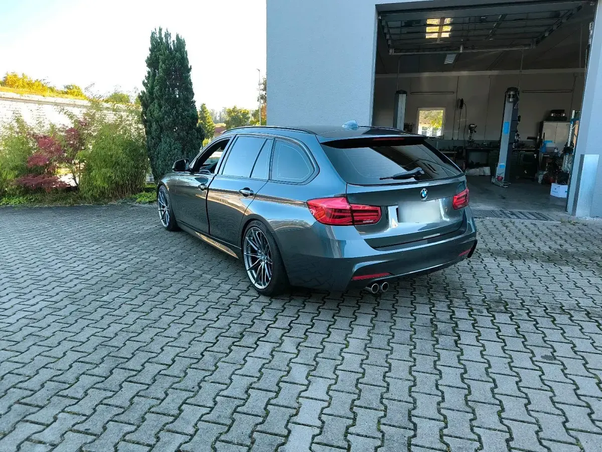 Gebraucht BMW 320 M Sport 190 PS (139 kW) 2017 Grau Kombi
