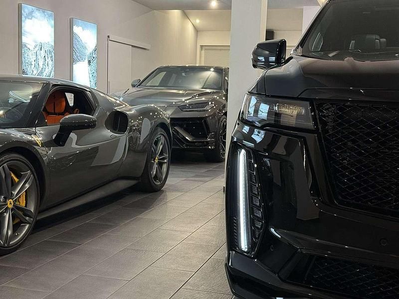 Neu Cadillac Escalade 689 PS (506 kW) 2025 Diamond black tricoat SUV