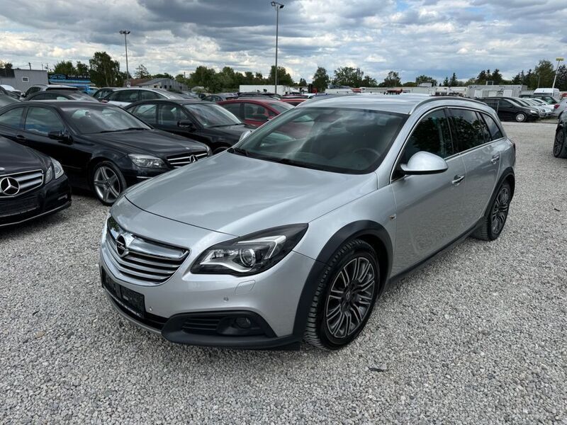 Silber Gebraucht 2014 Opel Insignia Edition Limousine | 6.800 € (Fairer Preis) - Bild 1/4