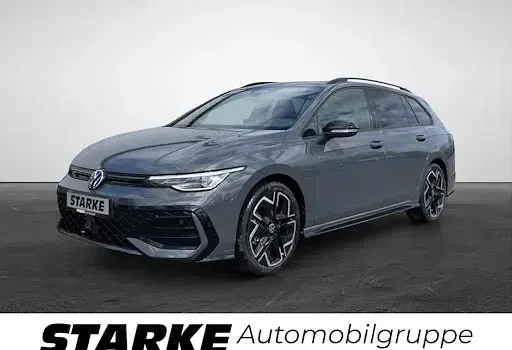 Neu VW Golf VIII R-line 150 PS (110 kW) 2026 Grenadillschwarz metallic Kombi