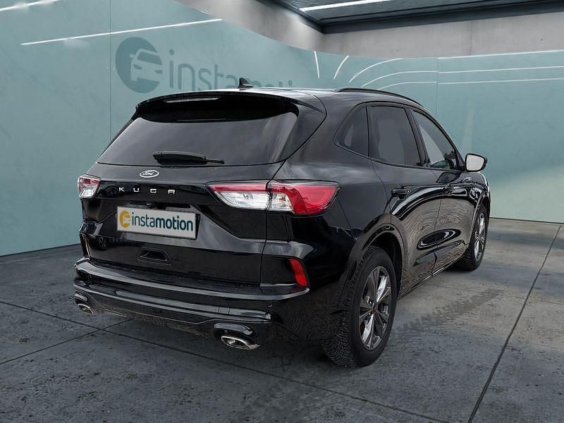 Gebraucht Ford Kuga 120 PS (88 kW) 2023 Schwarz SUV