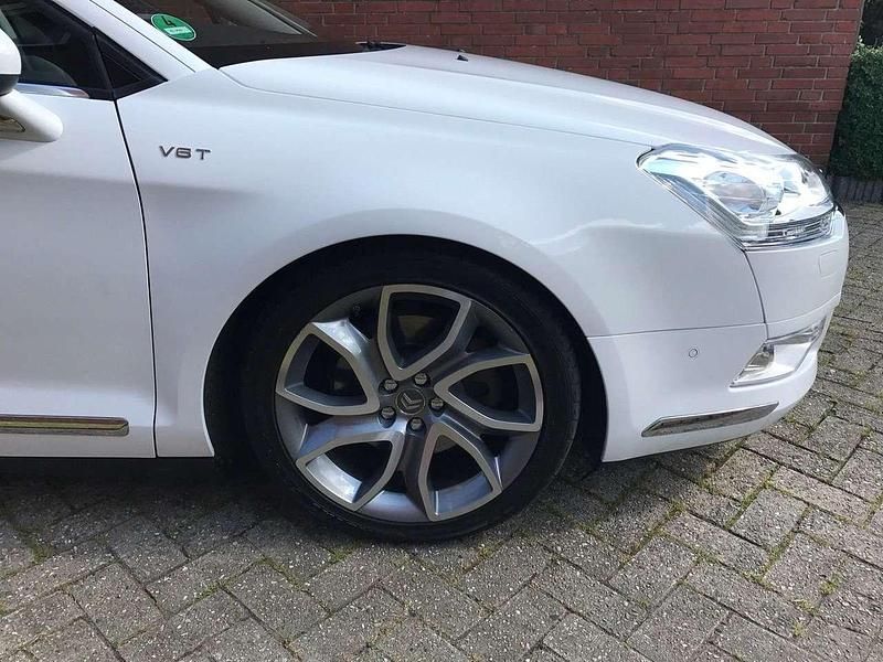 Weiß Gebraucht 2008 Citroën C5 Exclusive Limousine | 3.900 € (Fairer Preis) - Bild 1/4