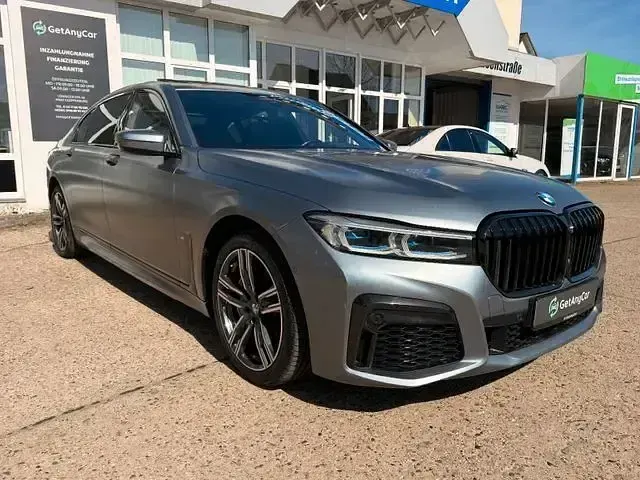 Gebraucht BMW 740 M Sport 340 PS (250 kW) 2021 Grau Limousine