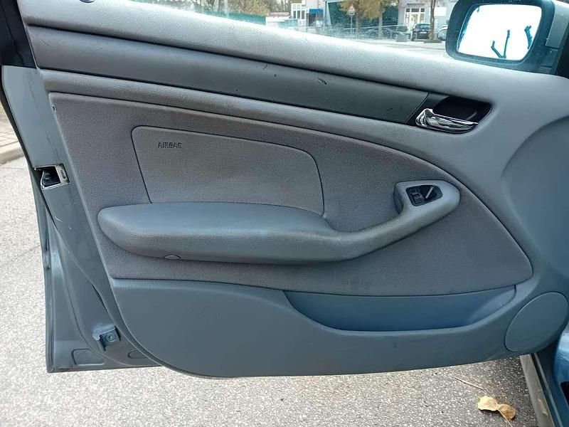 Gebraucht BMW 316 116 PS (85 kW) 2003 Grau Kombi