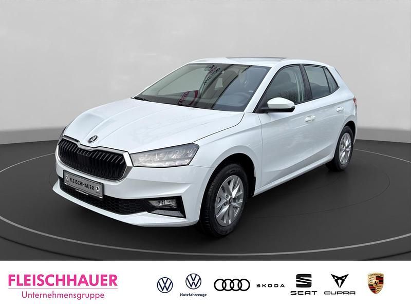 Schwarz Neu 2025 Skoda Fabia Tour Kleinwagen | 18.990 € (Superpreis) - Bild 1/4