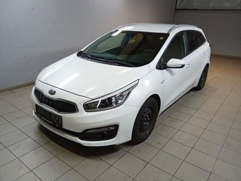 Weiß Gebraucht 2015 Kia Ceed Sportswagon Attract Kombi | 4.900 € (Superpreis) - Bild 1/4