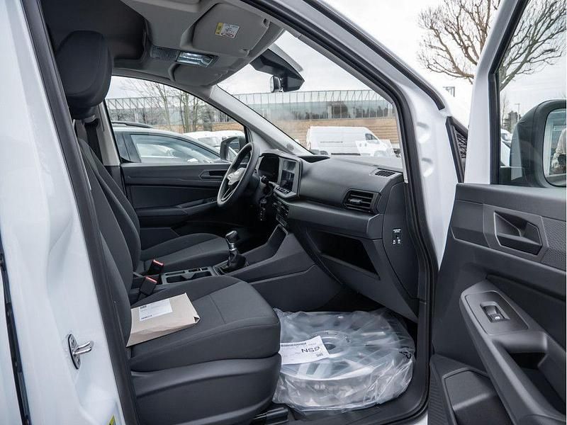 Neu Ford Transit Trend 102 PS (75 kW) 2026 Weiß Limousine