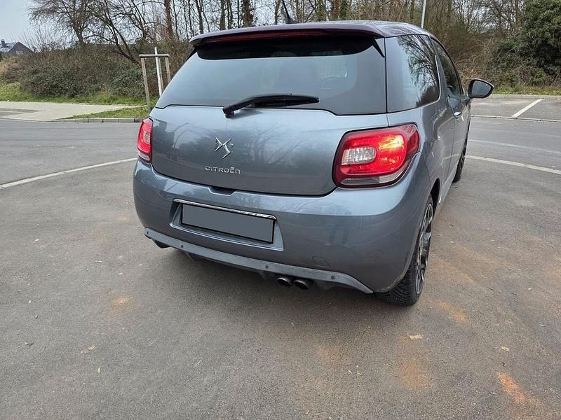 Gebraucht Citroën DS3 Sport Chic 156 PS (114 kW) 2010 Schwarz Kleinwagen