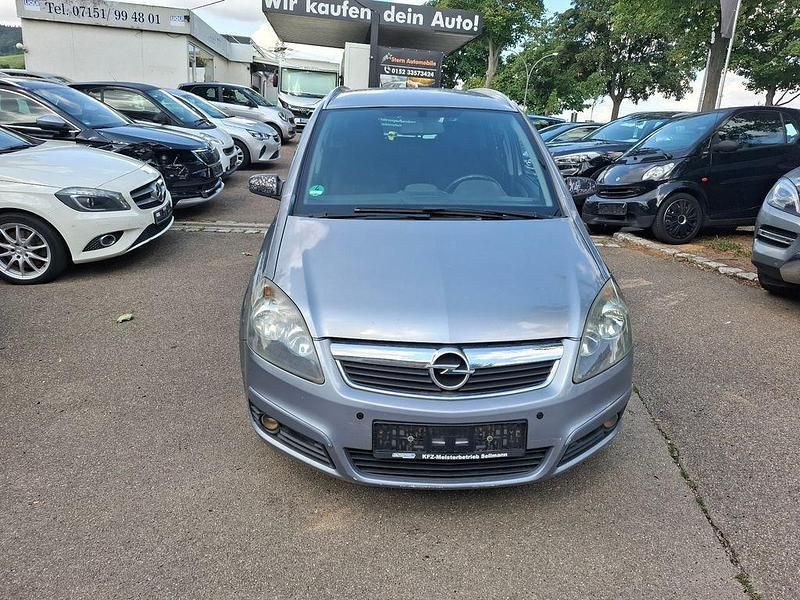 Silber Gebraucht 2007 Opel Zafira Edition Van / Kleinbus | 2.390 € (Fairer Preis) - Bild 1/4